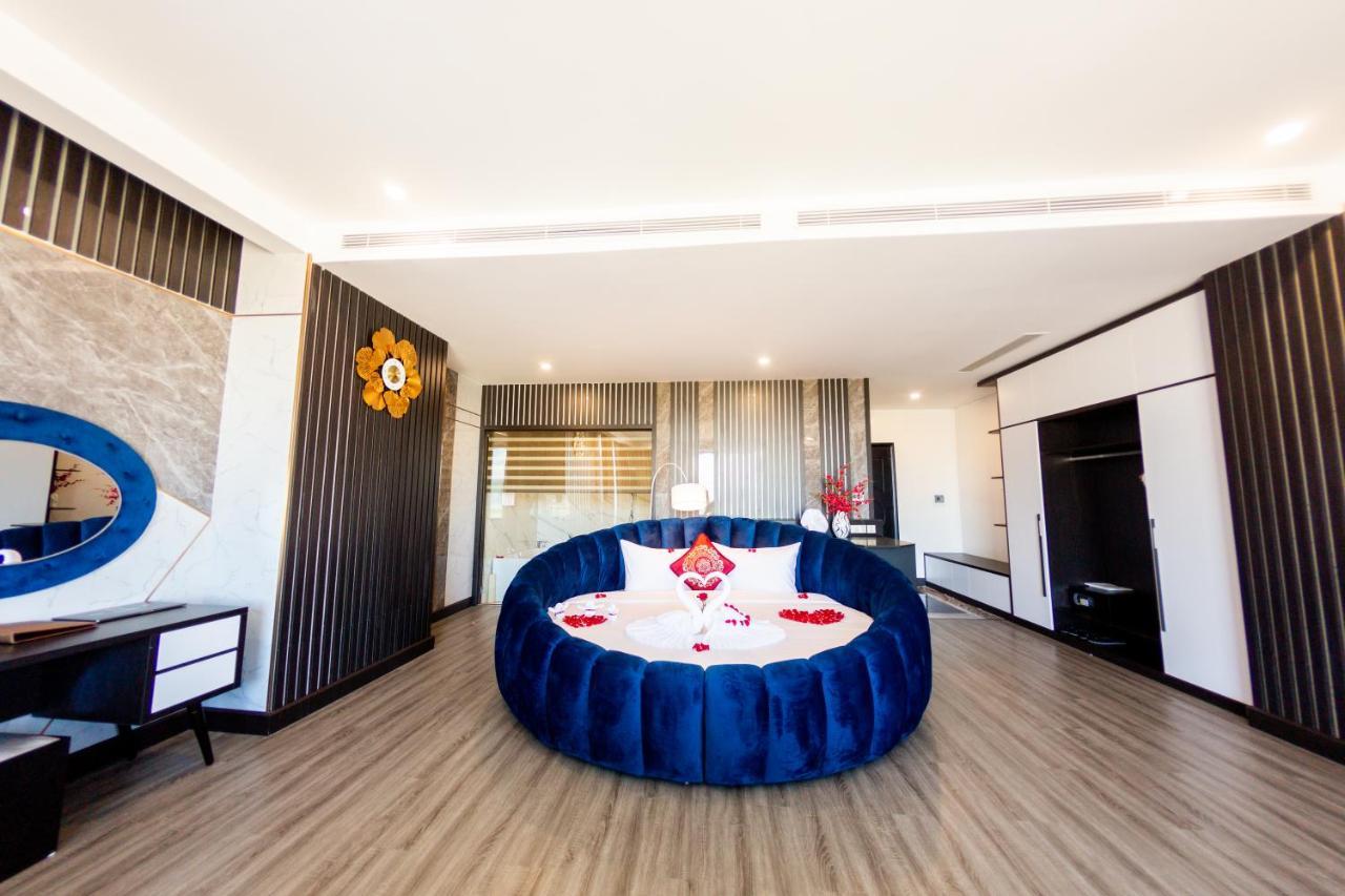 Diamond Hotel Van Don Cam Pha ภายนอก รูปภาพ