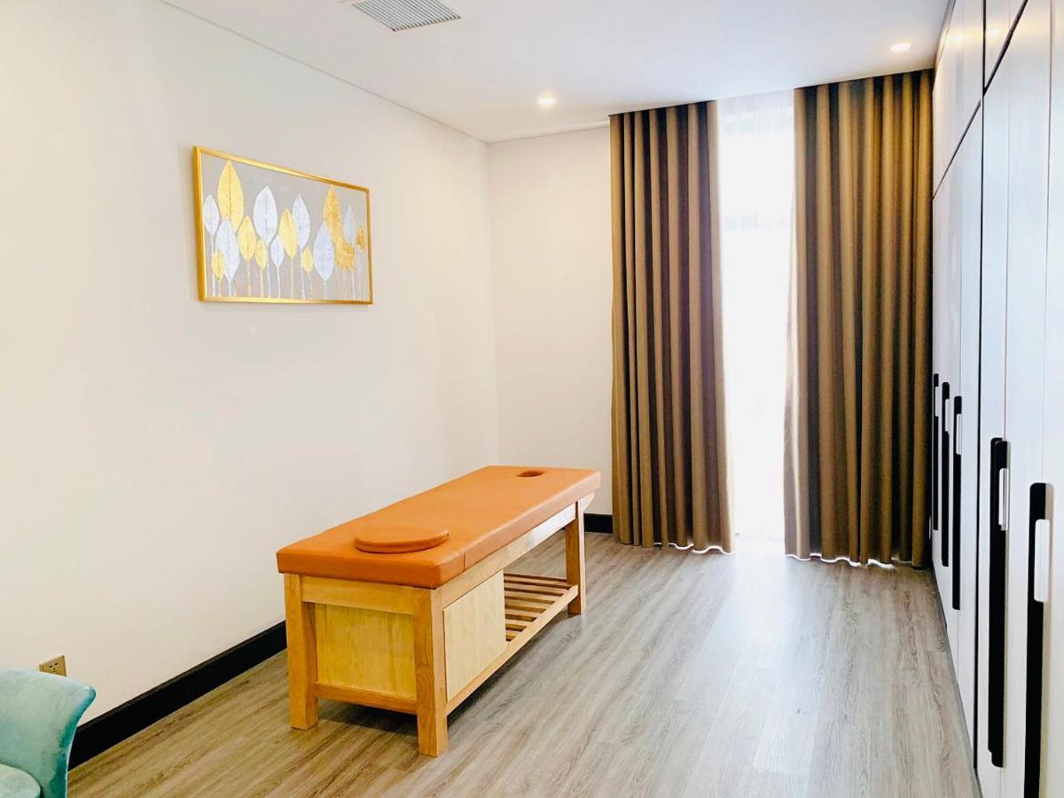 Diamond Hotel Van Don Cam Pha ภายนอก รูปภาพ
