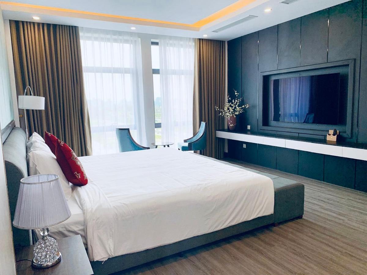 Diamond Hotel Van Don Cam Pha ภายนอก รูปภาพ