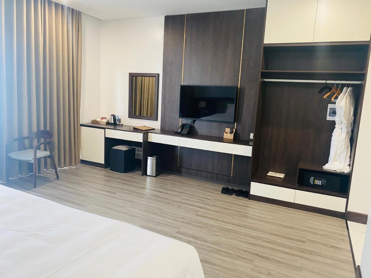 Diamond Hotel Van Don Cam Pha ภายนอก รูปภาพ