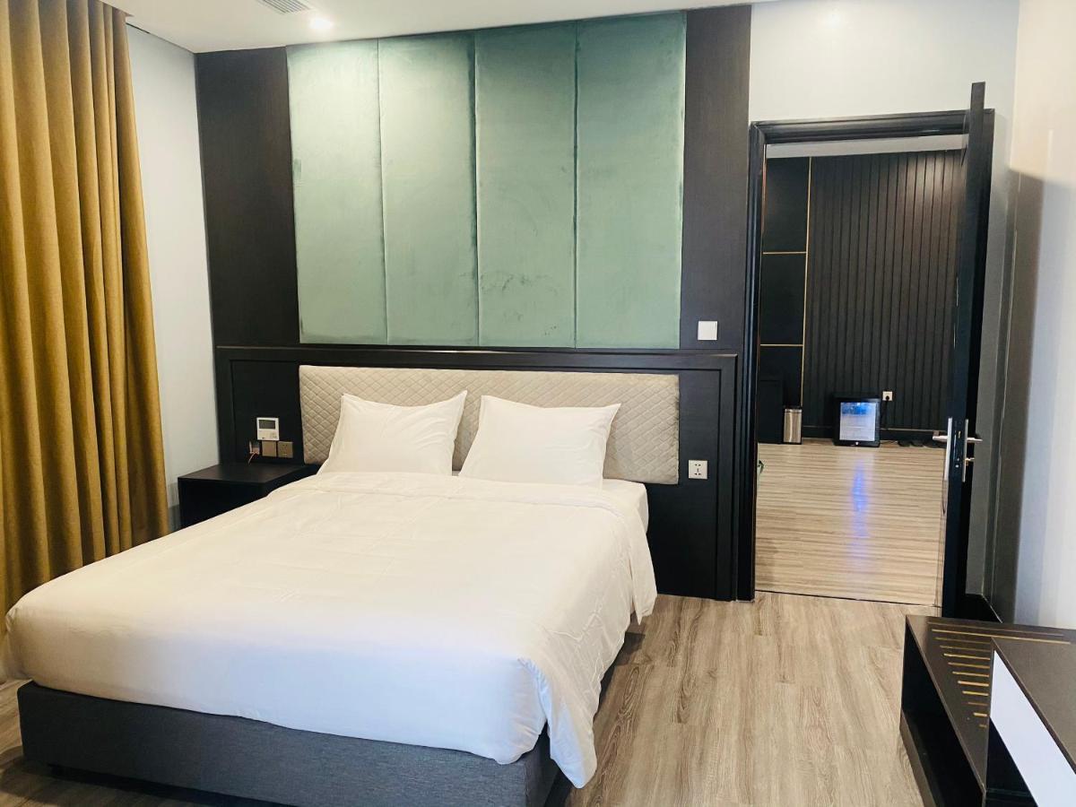 Diamond Hotel Van Don Cam Pha ภายนอก รูปภาพ
