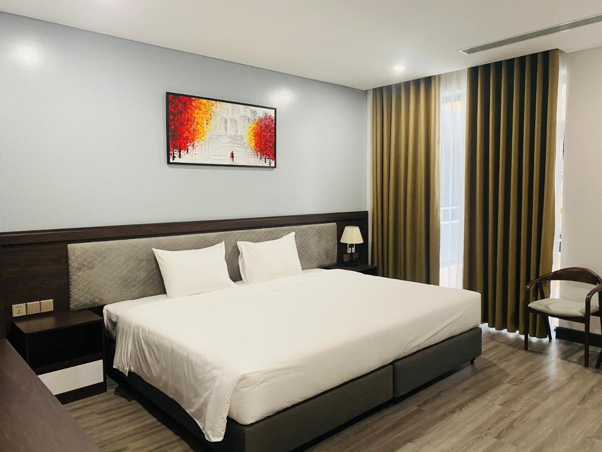 Diamond Hotel Van Don Cam Pha ภายนอก รูปภาพ