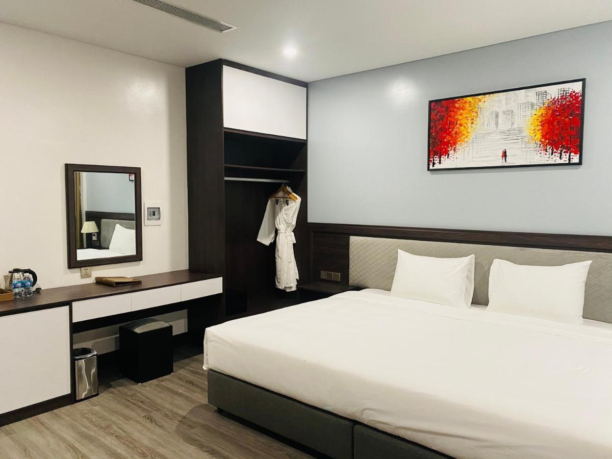 Diamond Hotel Van Don Cam Pha ภายนอก รูปภาพ